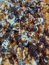 Load image into Gallery viewer, Cookies &amp; Cream Craze
